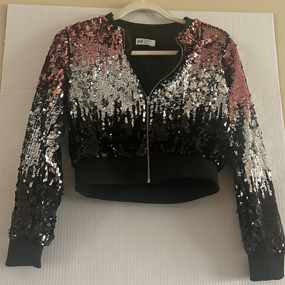 H&M Pretty Girls outfits rose gold/silver and black